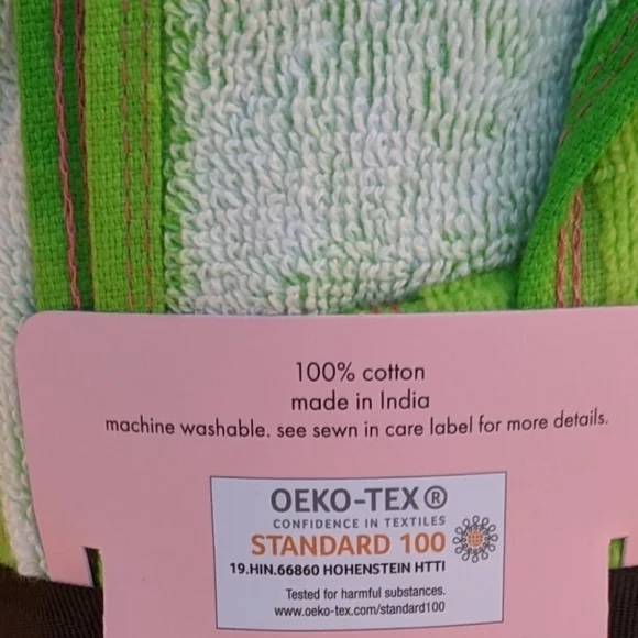 Kate Spade Luxuriously Oversized Beach Towel - Picture 5 of 8